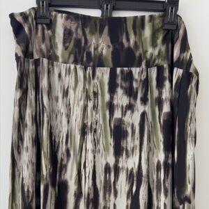 Metro Wear Artistic Brown and Green A-Line Skirt - M